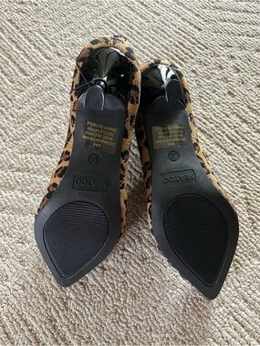 Leopard Print Pointed Toe Flats - Brown Leopard